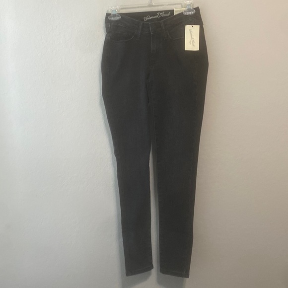 Universal Thread Denim - Universal Thread Curvy Skinny Jeans